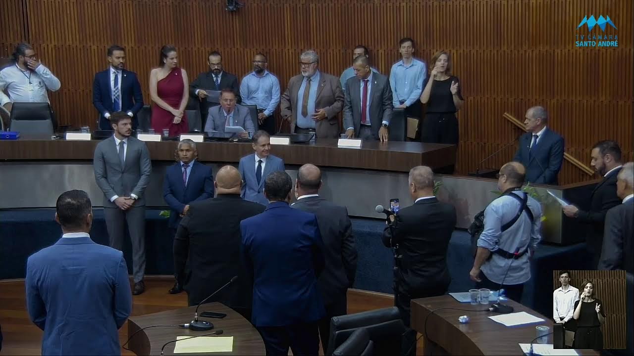 SESSÃO SOLENE DE POSSE E ELEIÇÃO DA MESA DIRETORA PARA O BIÊNIO 2025/2026 - 1º DE JANEIRO DE 2025