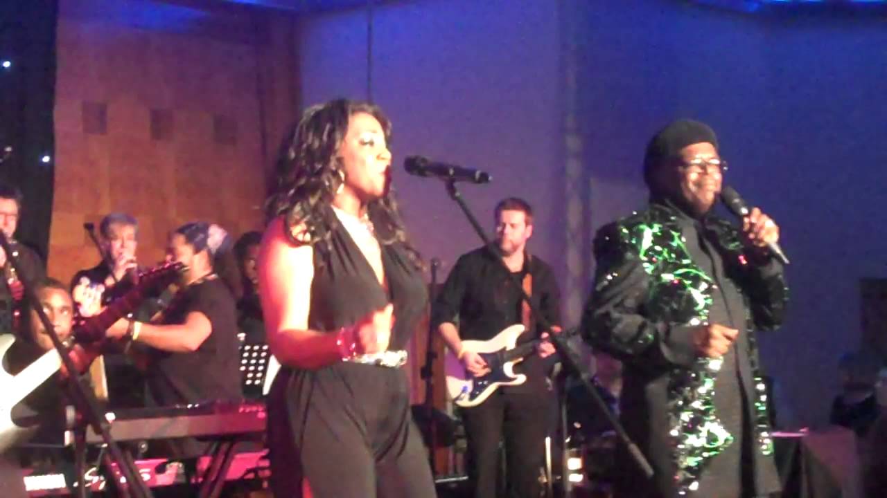 One Way con Al Hudson en Luxury Soul Weekender (Blackpool) 3-1-15 (2/2)