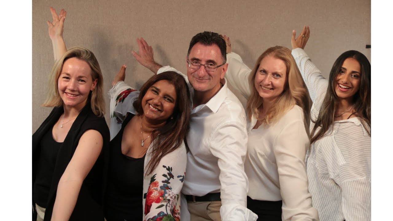 Meet the Hamiltons - Hamilton Homes Spain