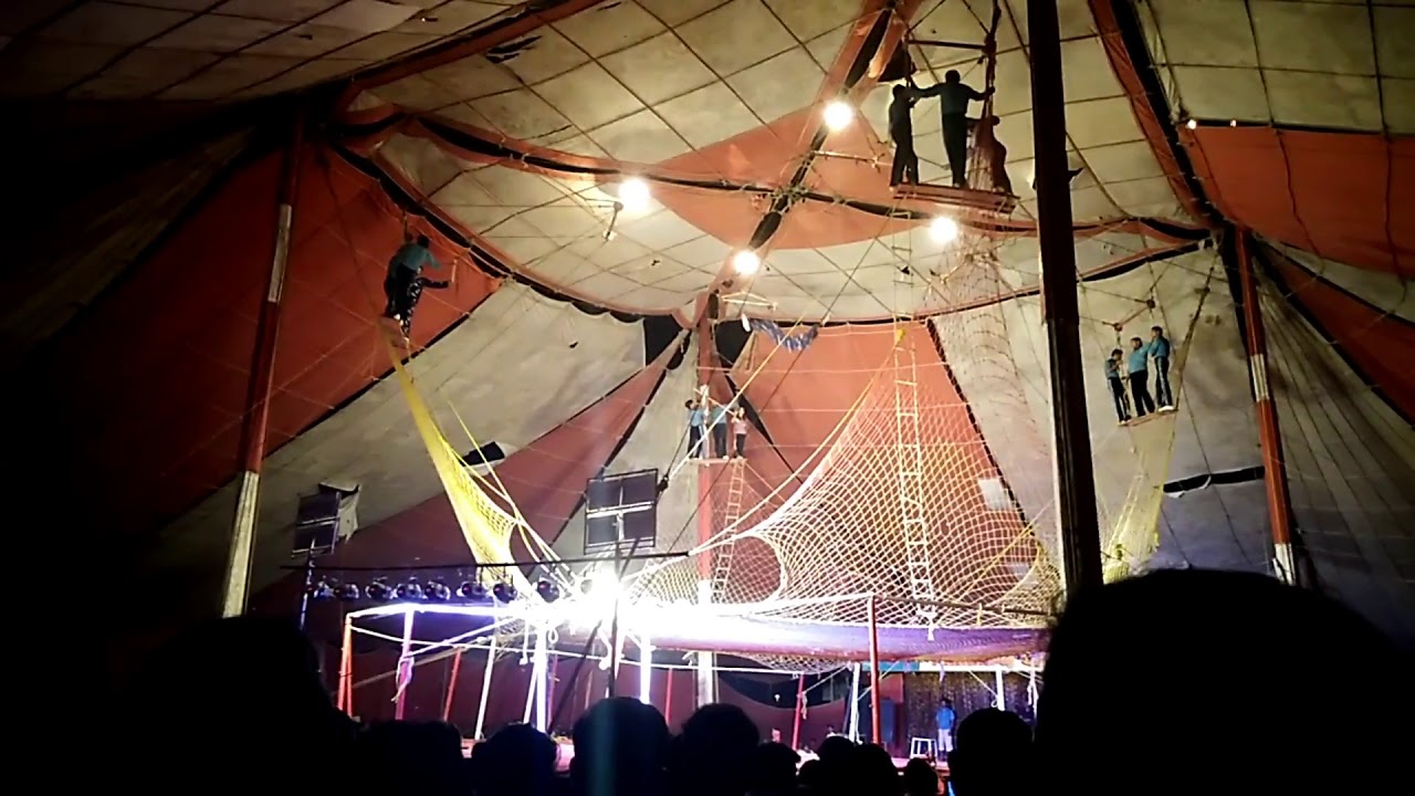 LUCKY IRANI CIRCUS LATEST SHOW 2019 FULL HD IN BHAKKAR SONG RUB NAY J CHAHYIA ASI FIR MILA GAY