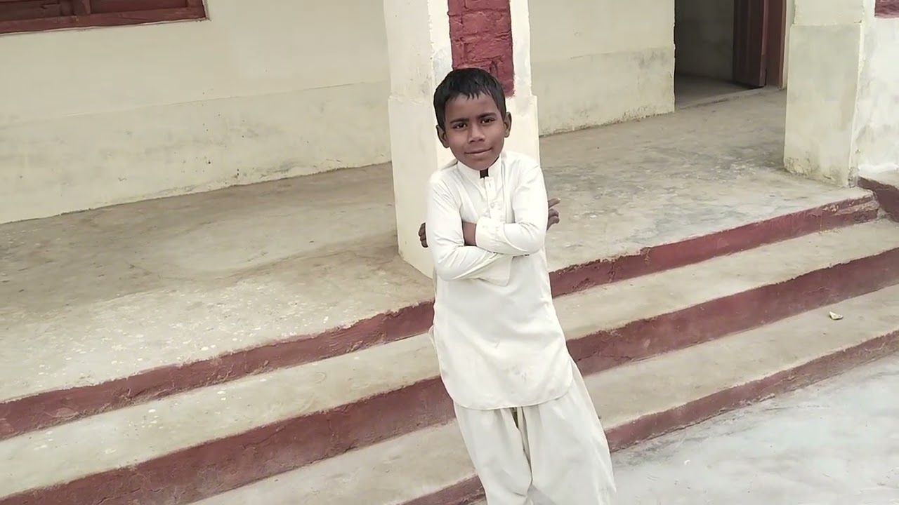 سب کچھ وقت کے ساتھ بدل گیا تو پھر تعلیم کے اس نظام میں تبدیلی کیوں نہیں