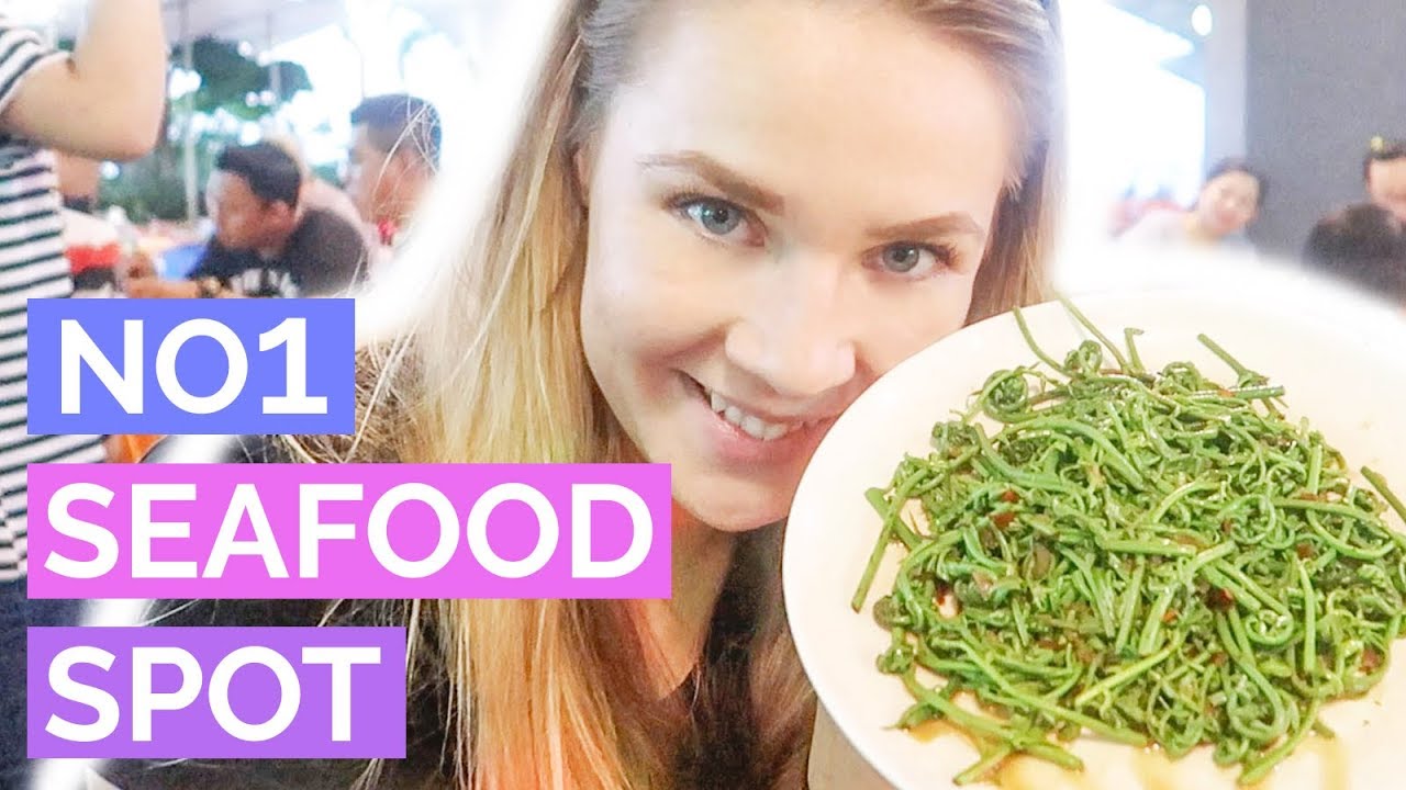 TOURISTS try Sarawak Seafood @ Topspot Foodcourt
