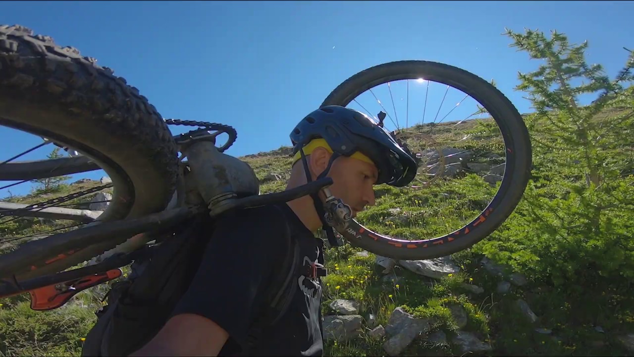 Da Sestriere ai piedi del Monviso in MTB
