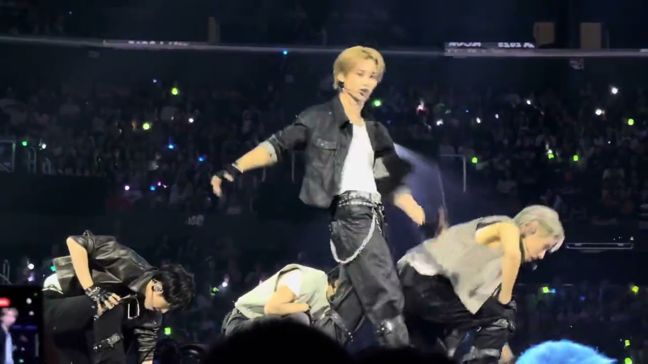 NOWZ 나우즈 EVERGLOW KCON LA 25  #nowz  #나우즈  #kcon #kconla2025 #kpop