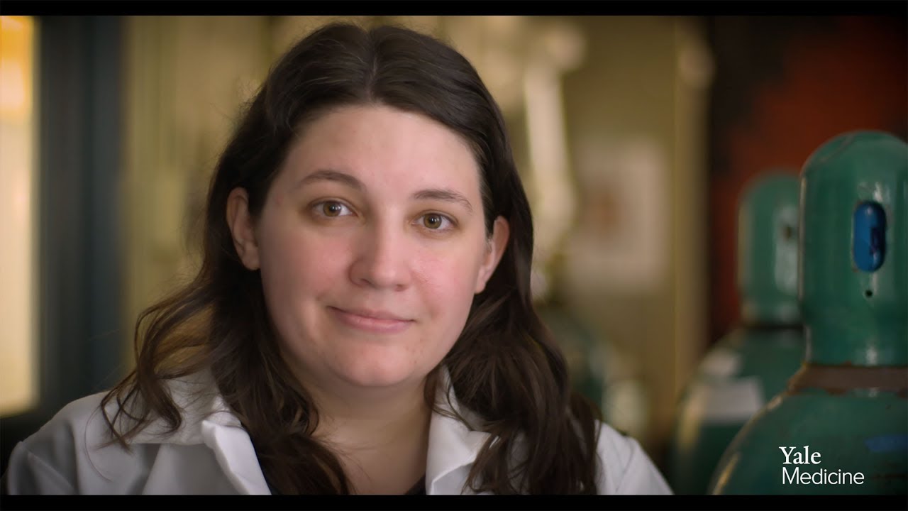 A 20-Year Stomachache and the Doctors That Solved Courtney&rsquo;s Medical Mystery