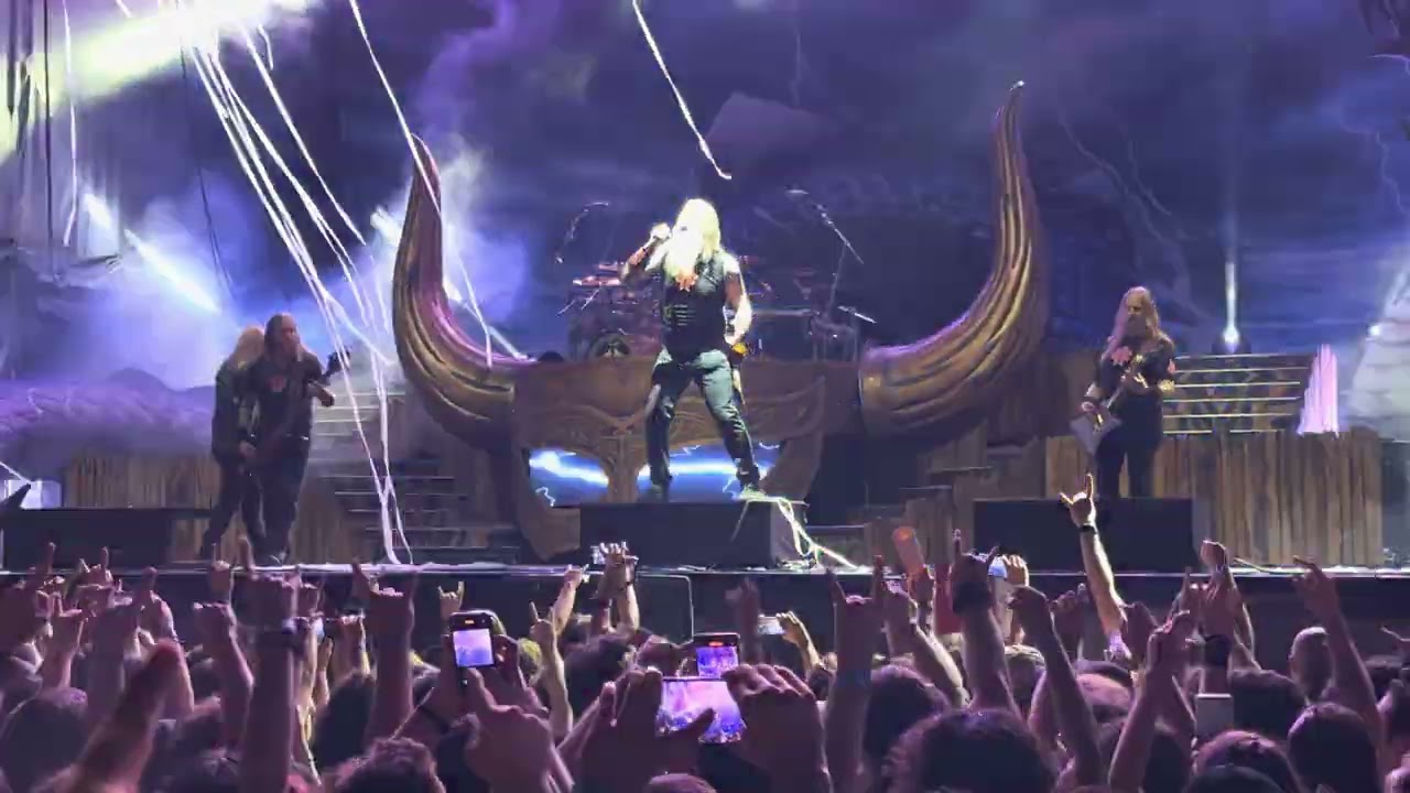 Amon Amarth - Twilight of the Thunder God 4K Live At İstanbul 29.07.2024