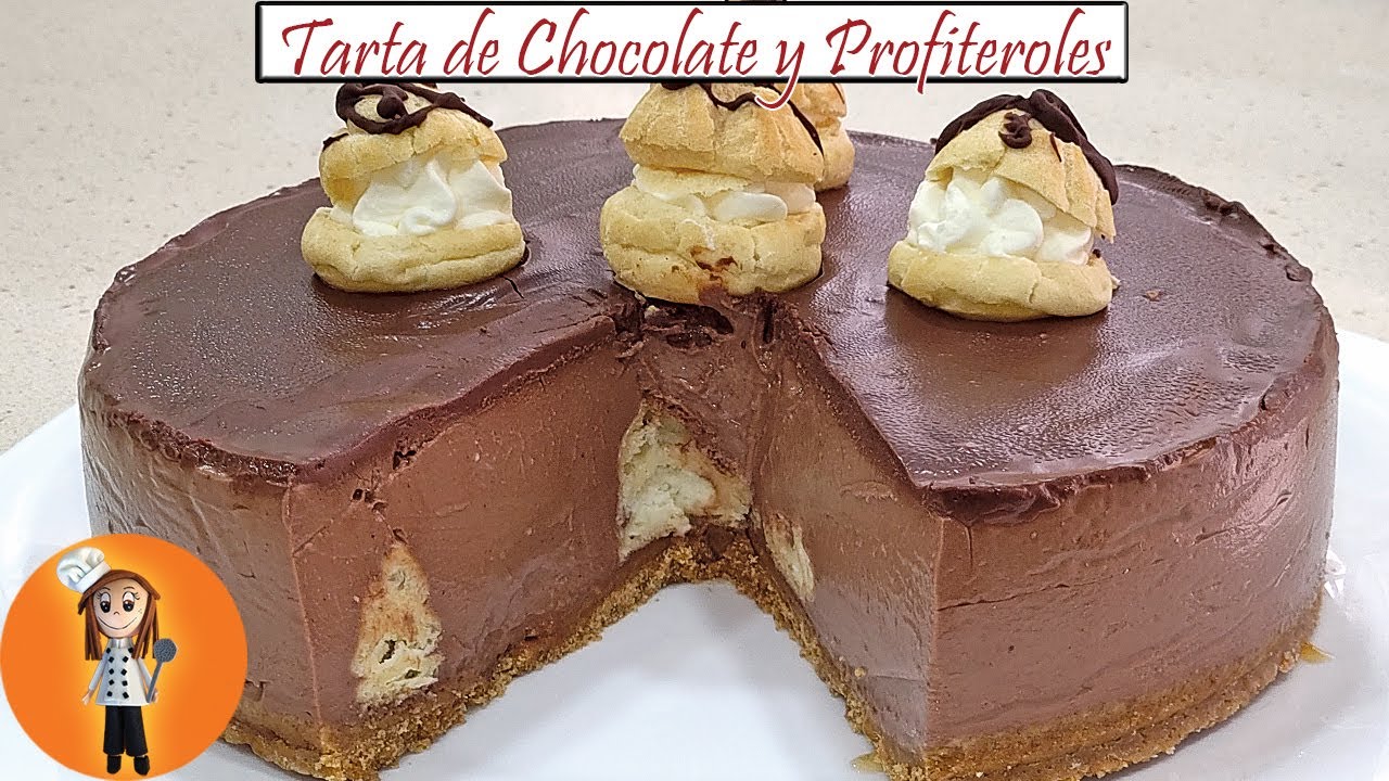 Tarta de Chocolate y Profiteroles | Receta de Cocina en Familia