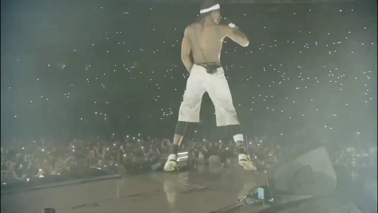 TRAVIS SCOTT PERFORMS 'DUMBO' IN SOUTH AFRICA #circusmaximustour