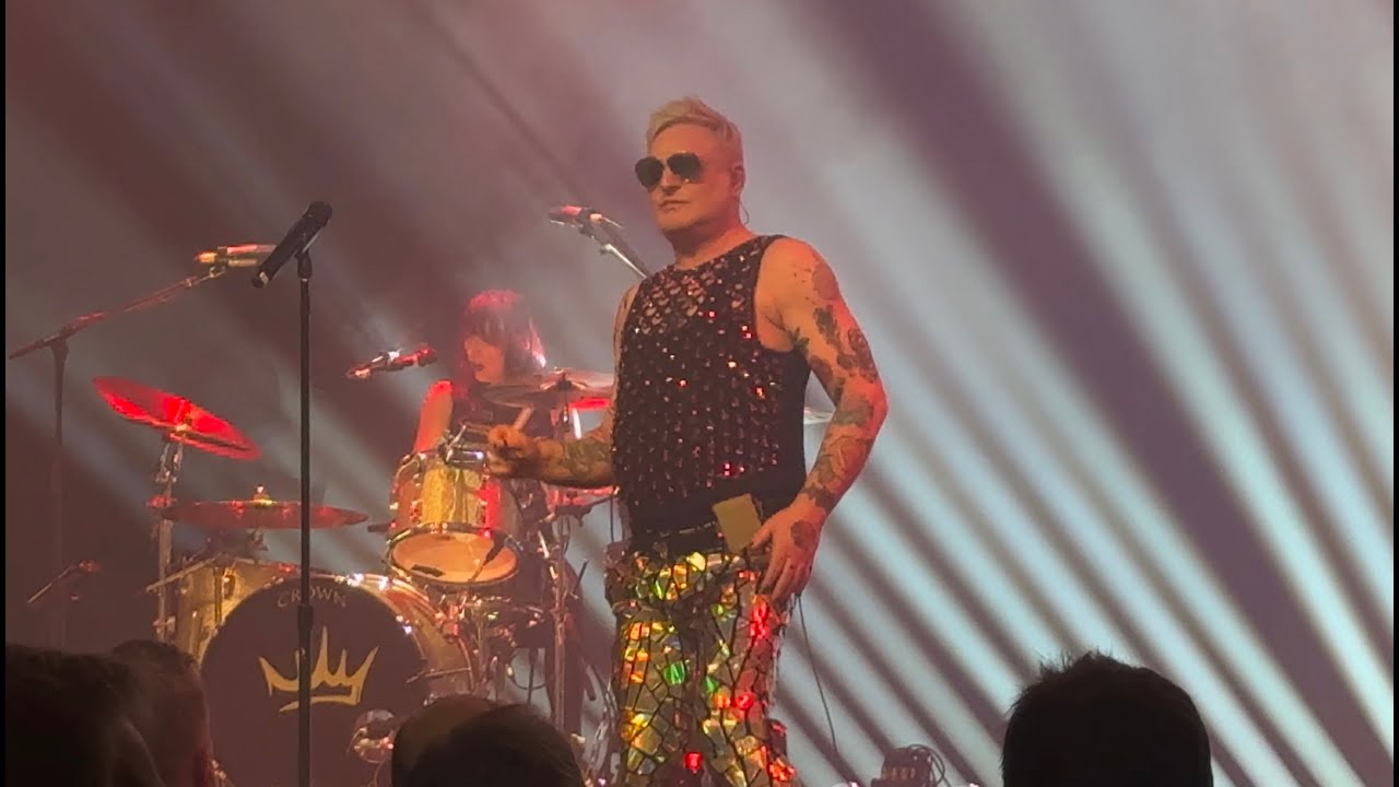 Blue Savannah (Live) - Andy Bell (Erasure), Toronto 2025