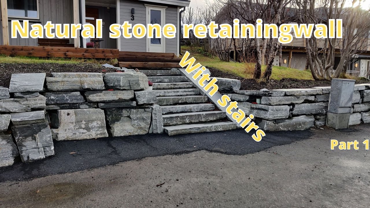 Retainingwall with stairs build