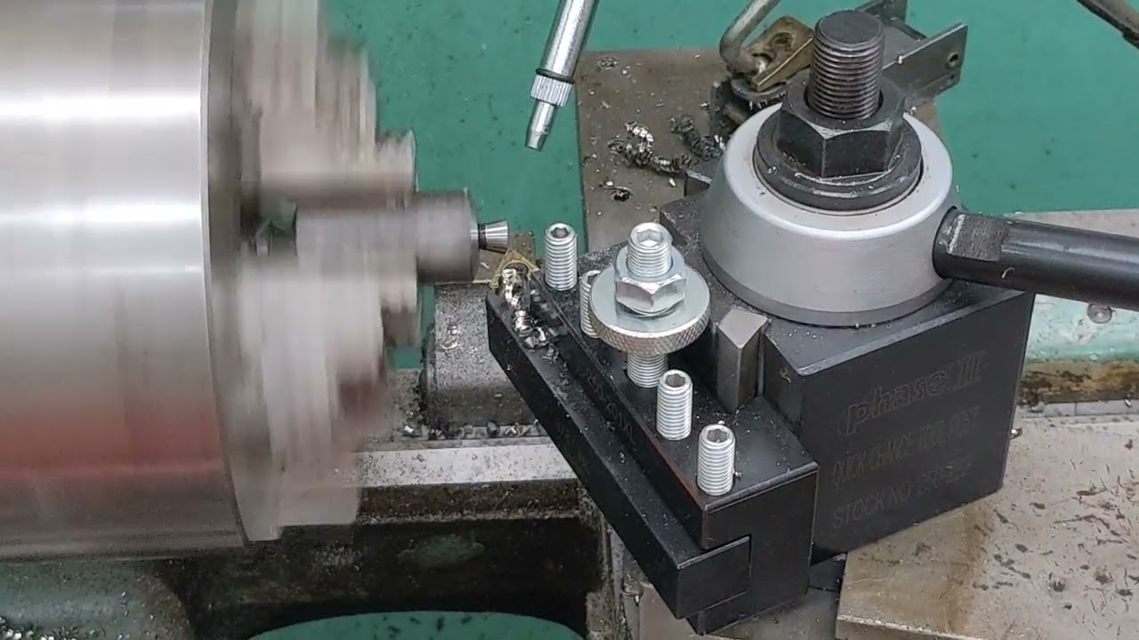 Metal turning grade 8 screws on Colchester Chipmaster Harrison 10-AA with Bijur Spraymist
