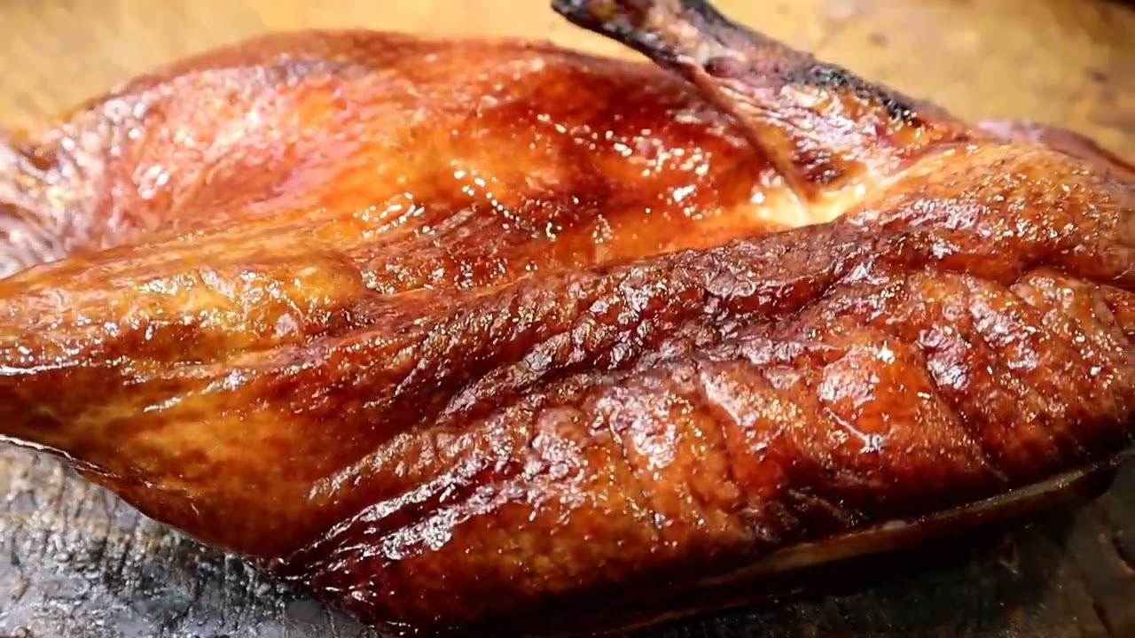 Hong Kong Food || Chinese Roasted Pipa Duck YUMMY || YUMMY .