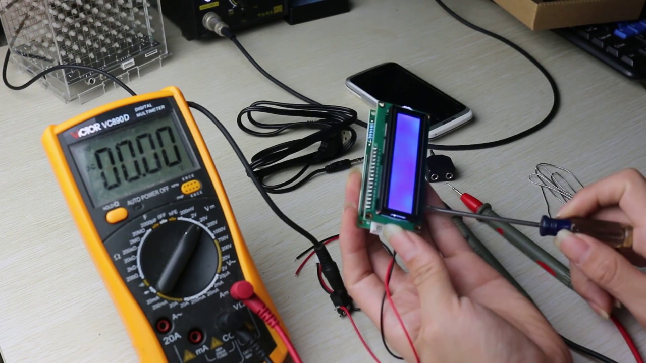 How to use the LCD screen music spectrum