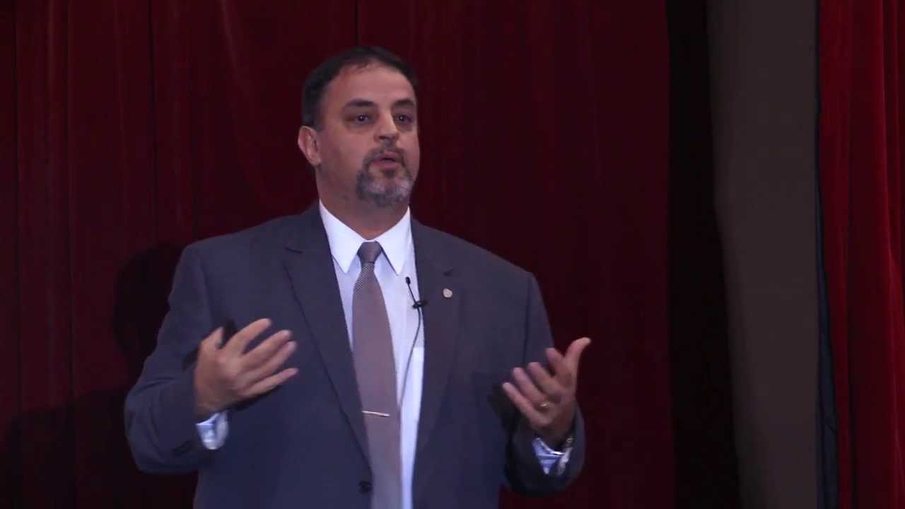 La simulación como herramienta en la educación: Sergio Tertusio at TEDxPuntaPaitilla