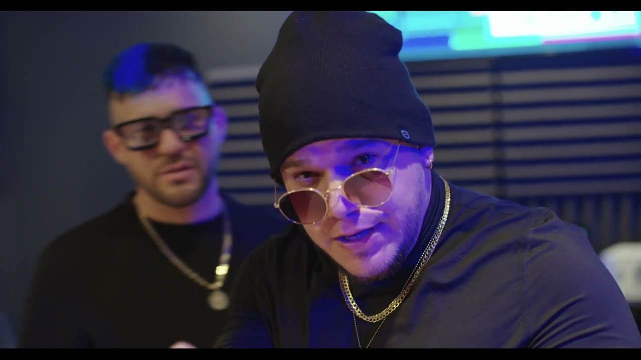 JCA -La Media Vuelta (Video Oficial)