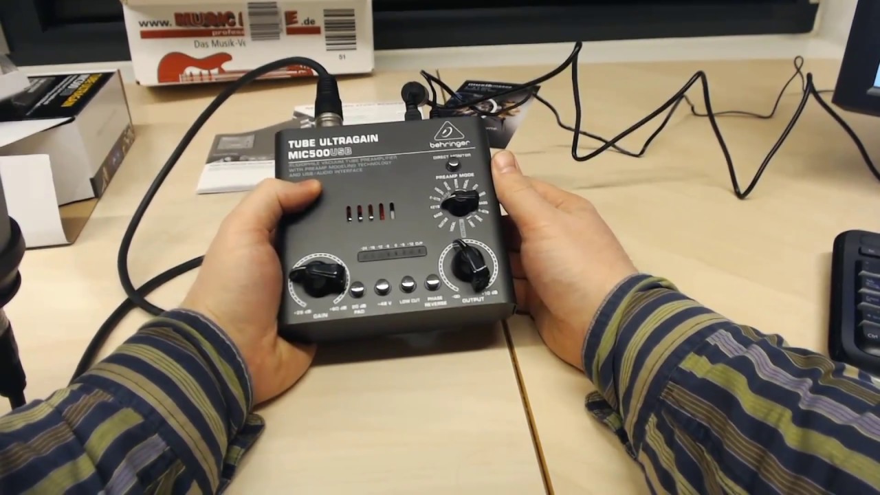 Behringer MIC500USB  Tube pre-amplifyer: unboxing
