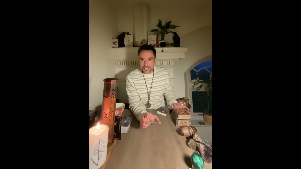 THERE'S NOTHING HEAVIER THAN REGRET - DO NOT FEAR REJECTION - Cat's Claw Tarot Reading
