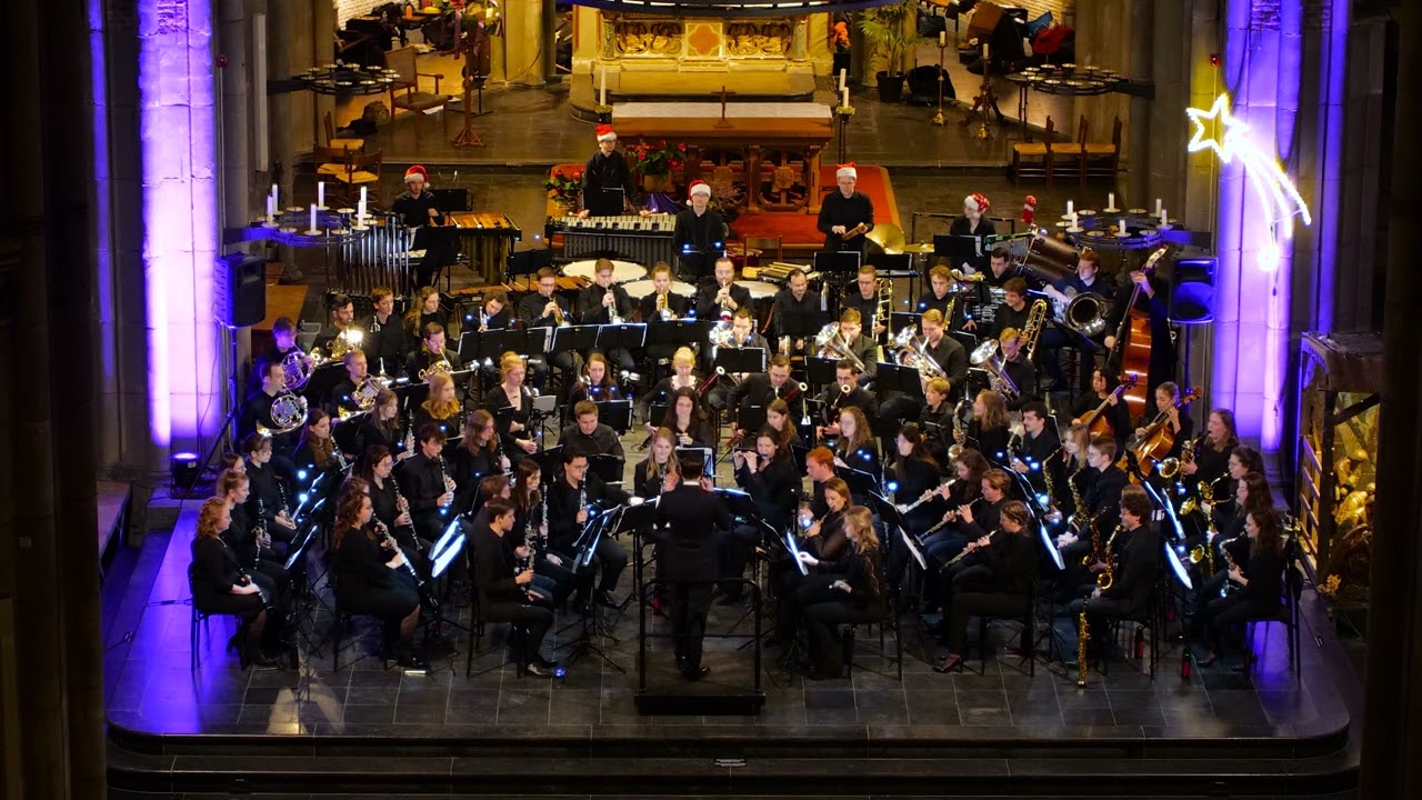 A Christmas Overture - Nigel Hess