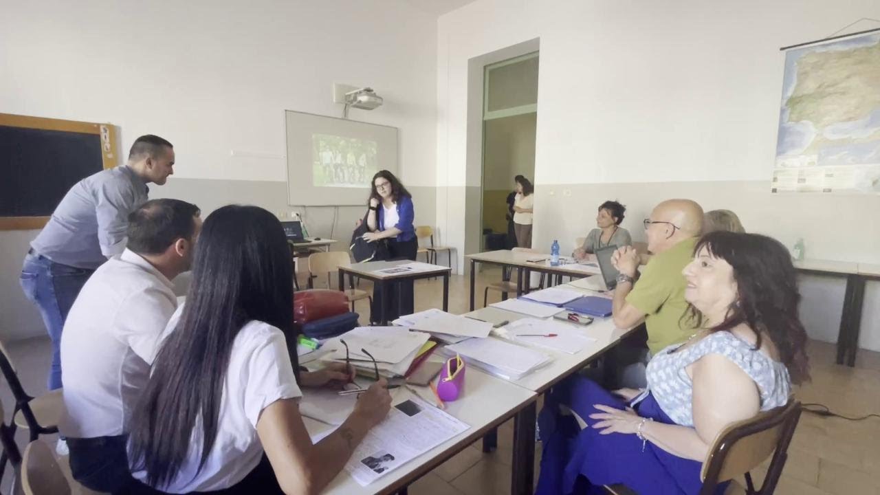 Maturità 2023, i primi commenti degli studenti che hanno già finito l'orale a ragioneria a Mantova