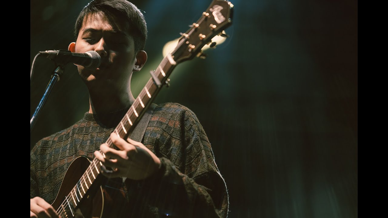 折坂悠太 - 坂道 (Official Live Video at KEEP ON FUJI ROCKIN' Ⅱ)