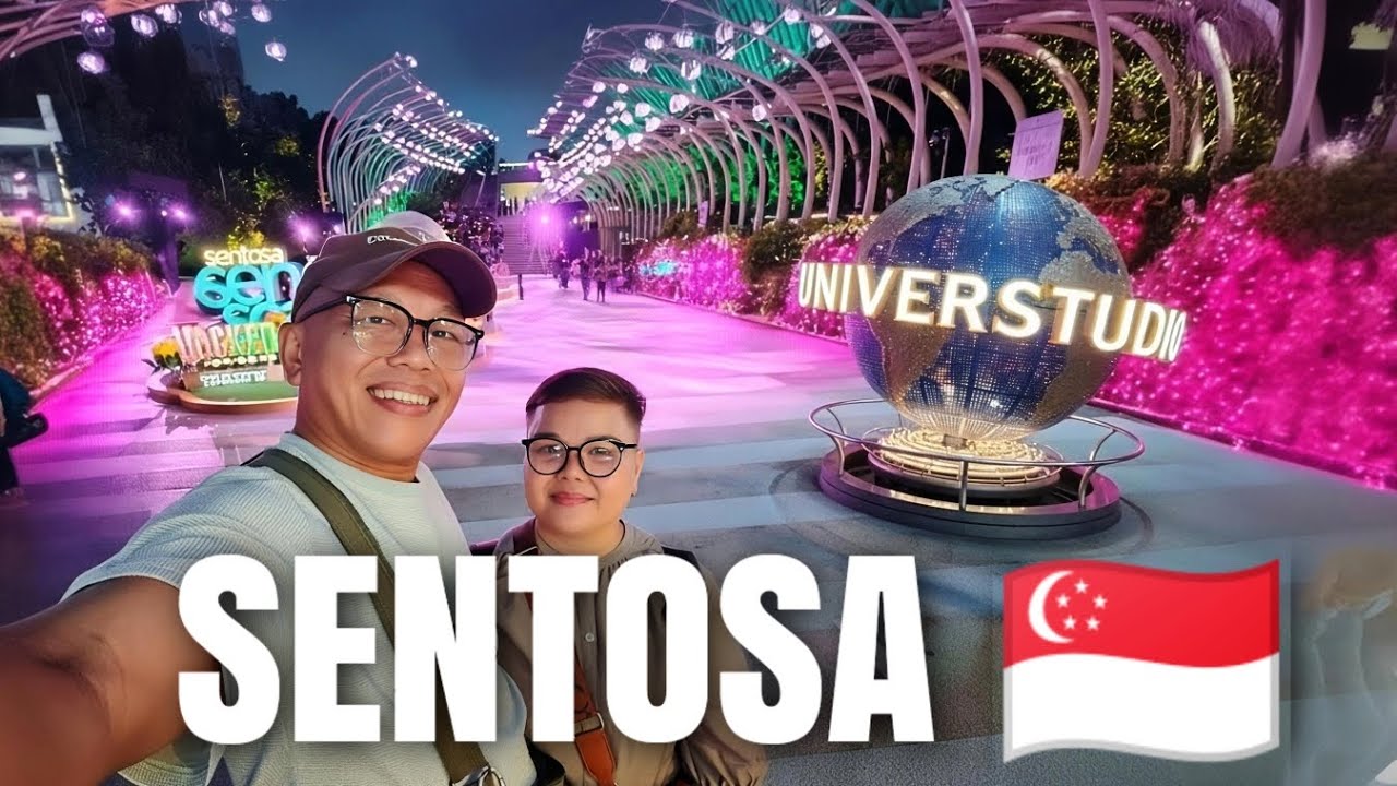 MIND-BLOWING LIGHT SHOW! Sensoryscape + Orchard Road Christmas Lights Decorations 🇸🇬