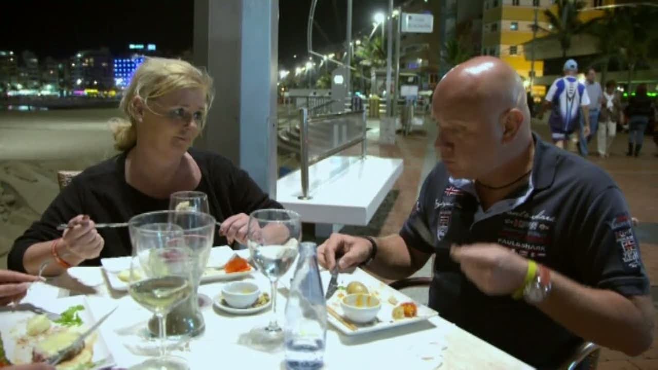 Per-Åke bjuder Anette och Estelle på middag  - Päron i solen (Sjuan)