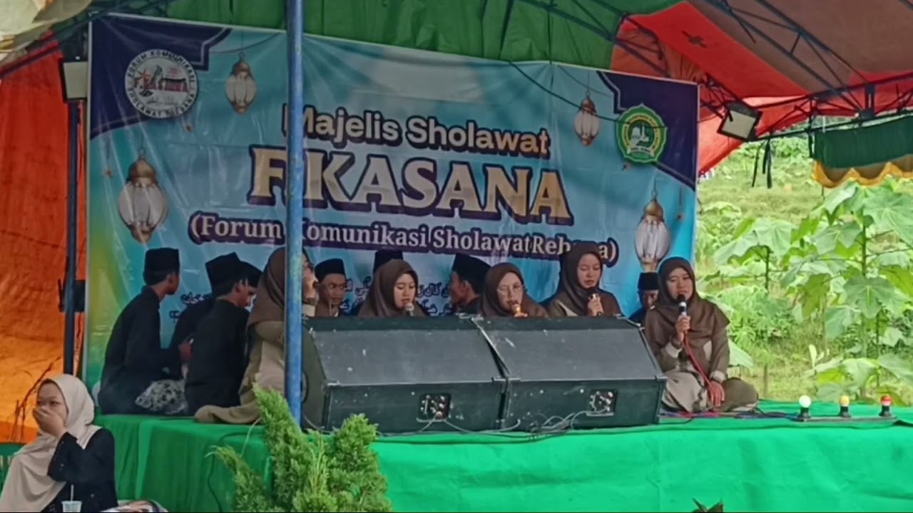 Ajmala Dzikro - Khoirol Bariyyah || Darusyafaah