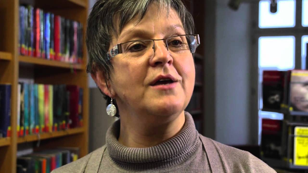 Was ist ein Familienzentrum? Kitaleiterin - Christel Berschet (Vera Videoblog)