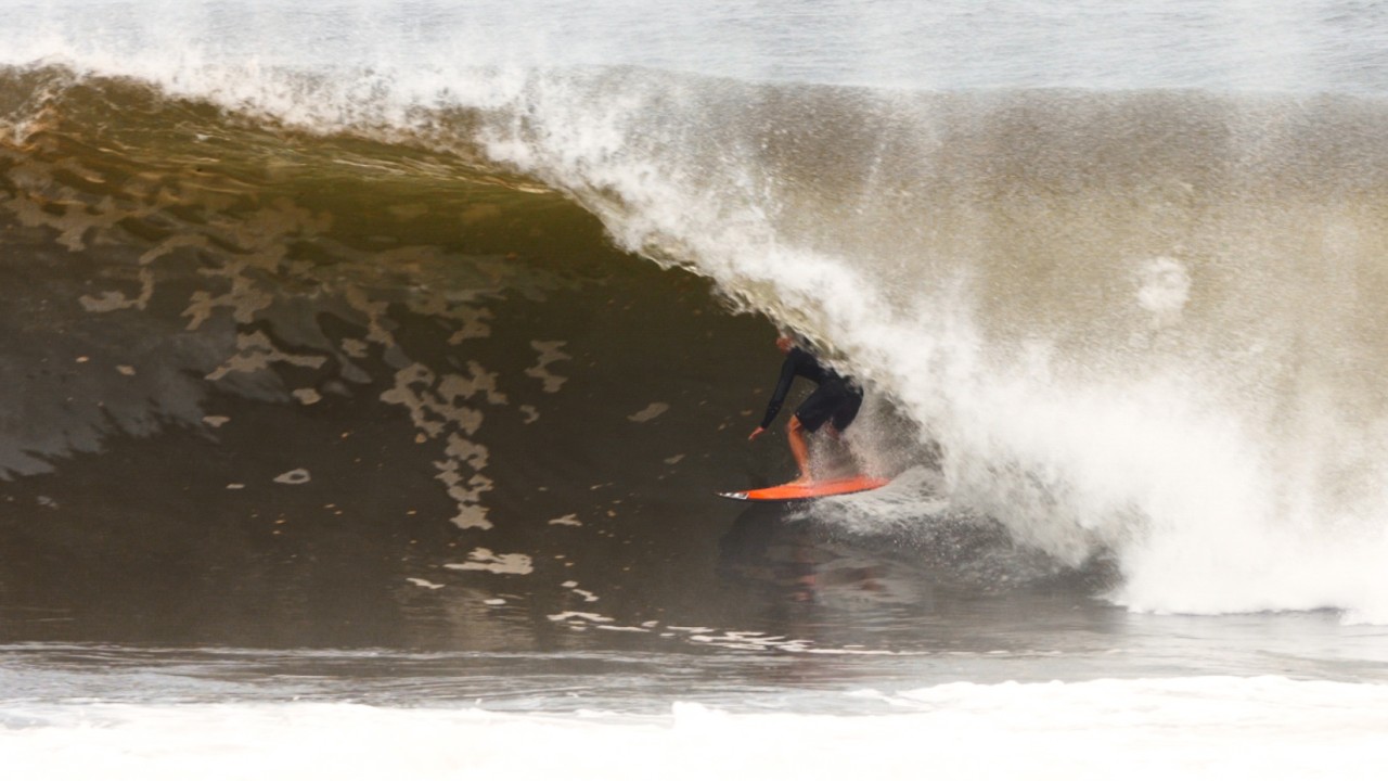 Шоколадные бочки после рекордных наводнений на северном побережье Оаху