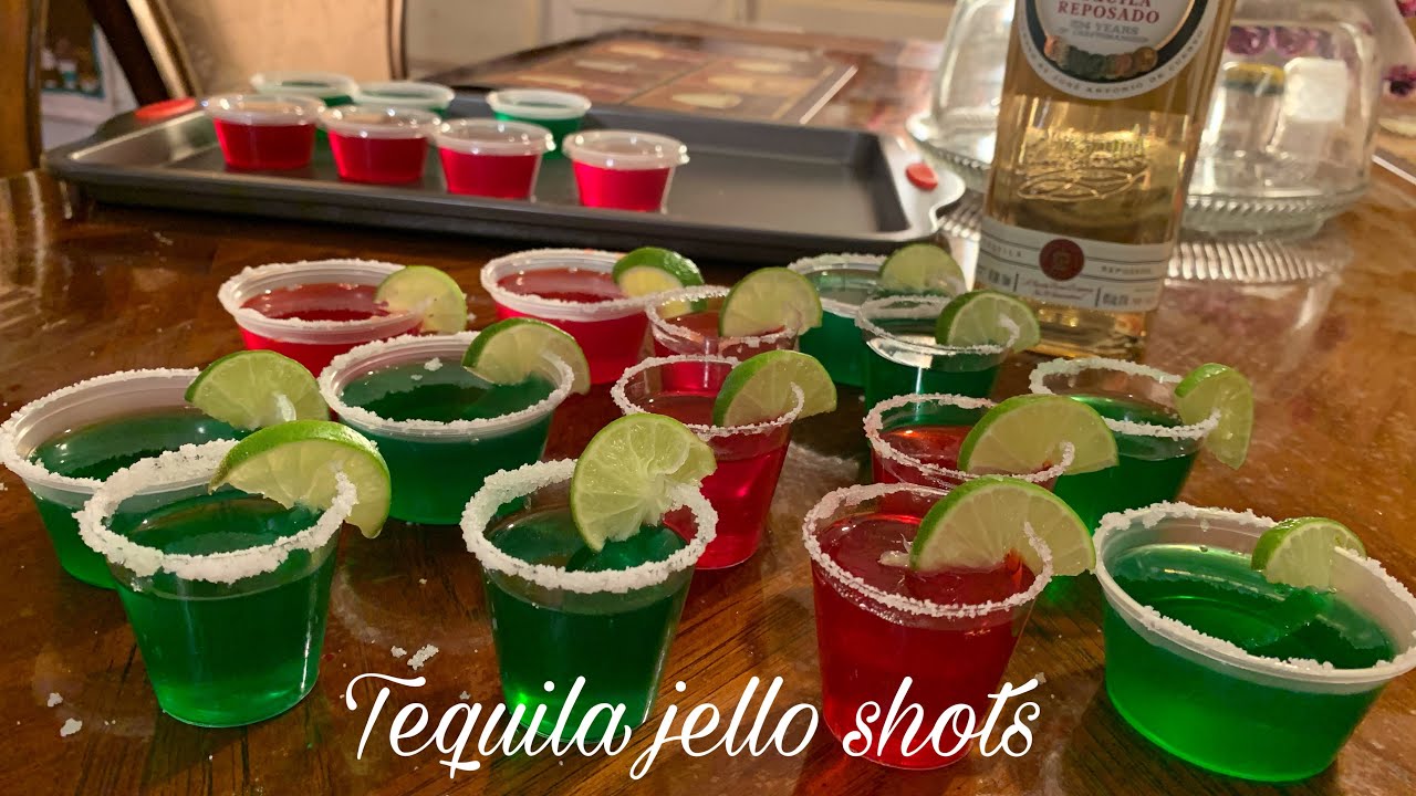 Gelatinas con tequila (tequila Jell-O shots)