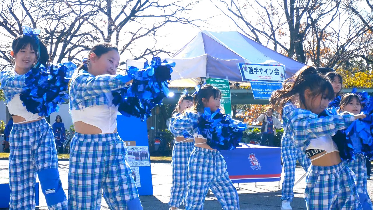【チア】Leap-Blue 育成チーム 「Forever 1」(Girls' Generation) カターレ富山 vs. ブラウブリッツ秋田 K STUDIO 第2部 横動画 2025年11月29日