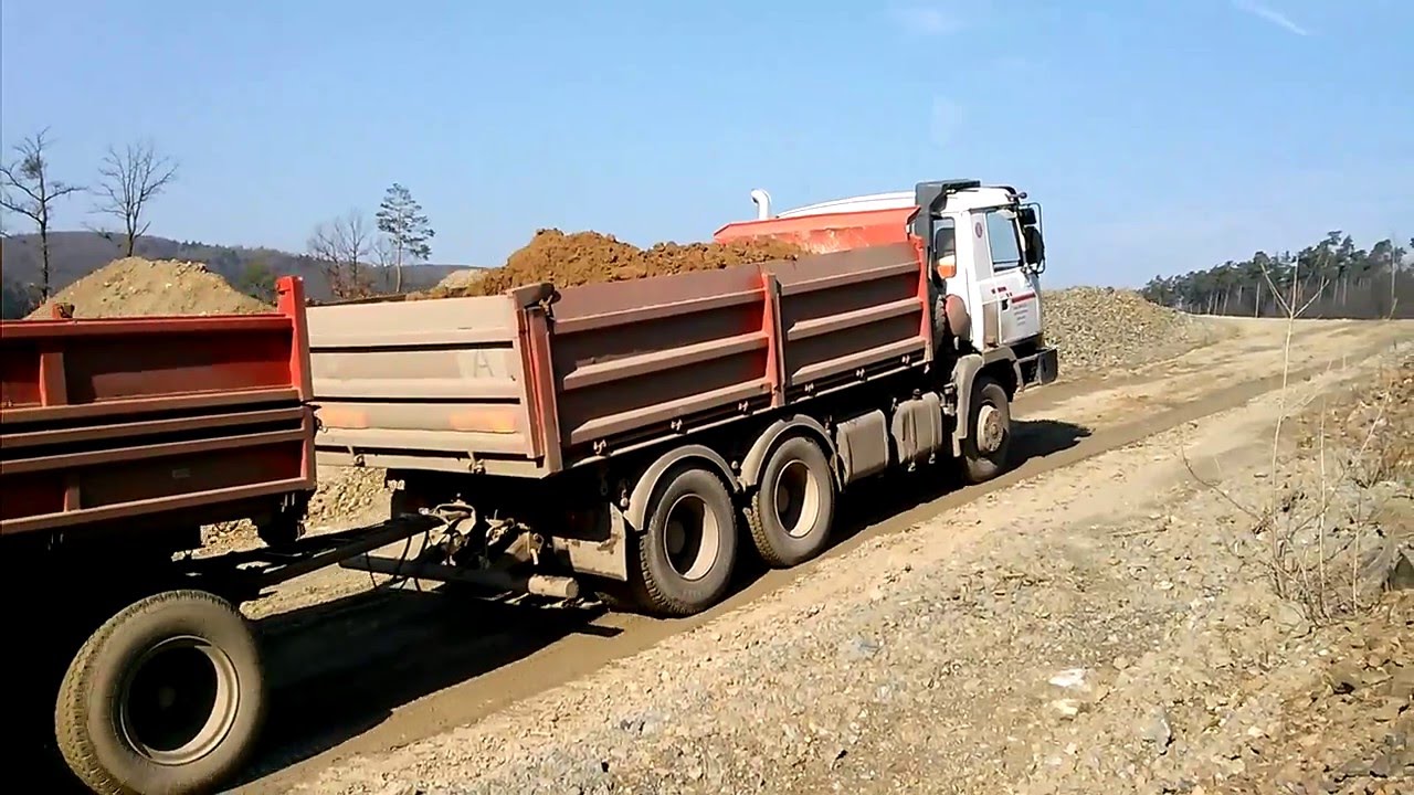 Tatra Terrno s vlekem