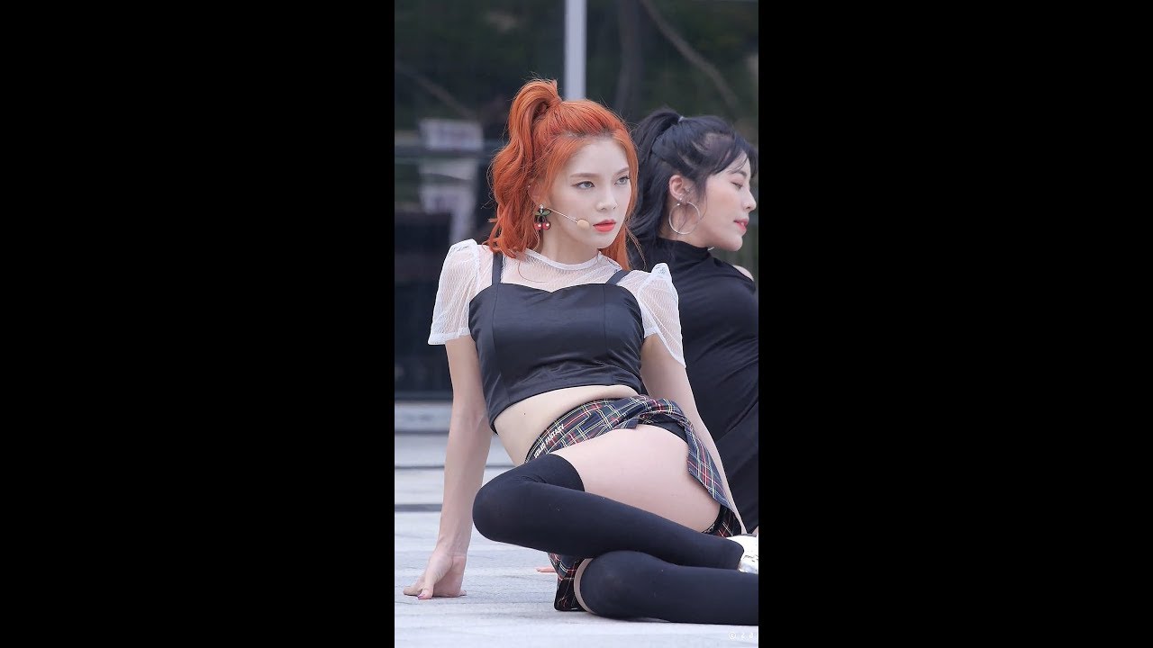 170805 나인뮤지스 9MUSES 소진 - 러브시티 Love City (나인뮤지스게릴라공연 수서역SRT) 직캠 fancam by zam