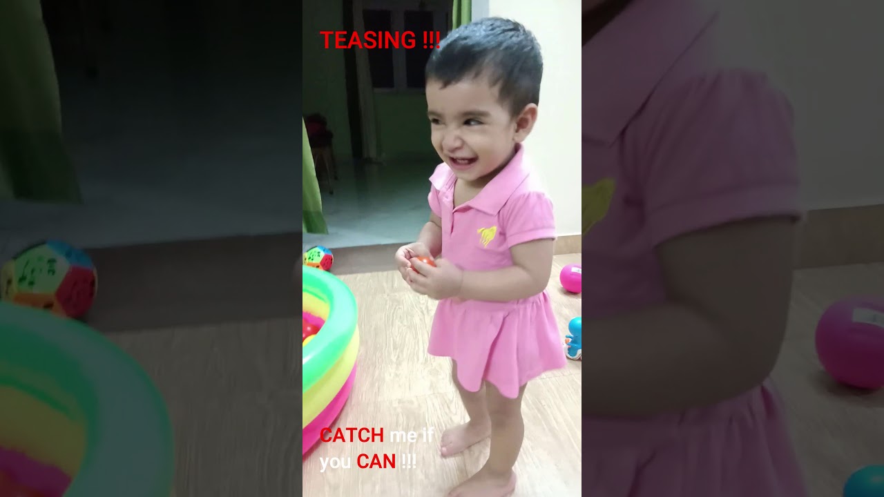 #FunnyReaction on getting her #HandsonaTomatofortheFirstTime