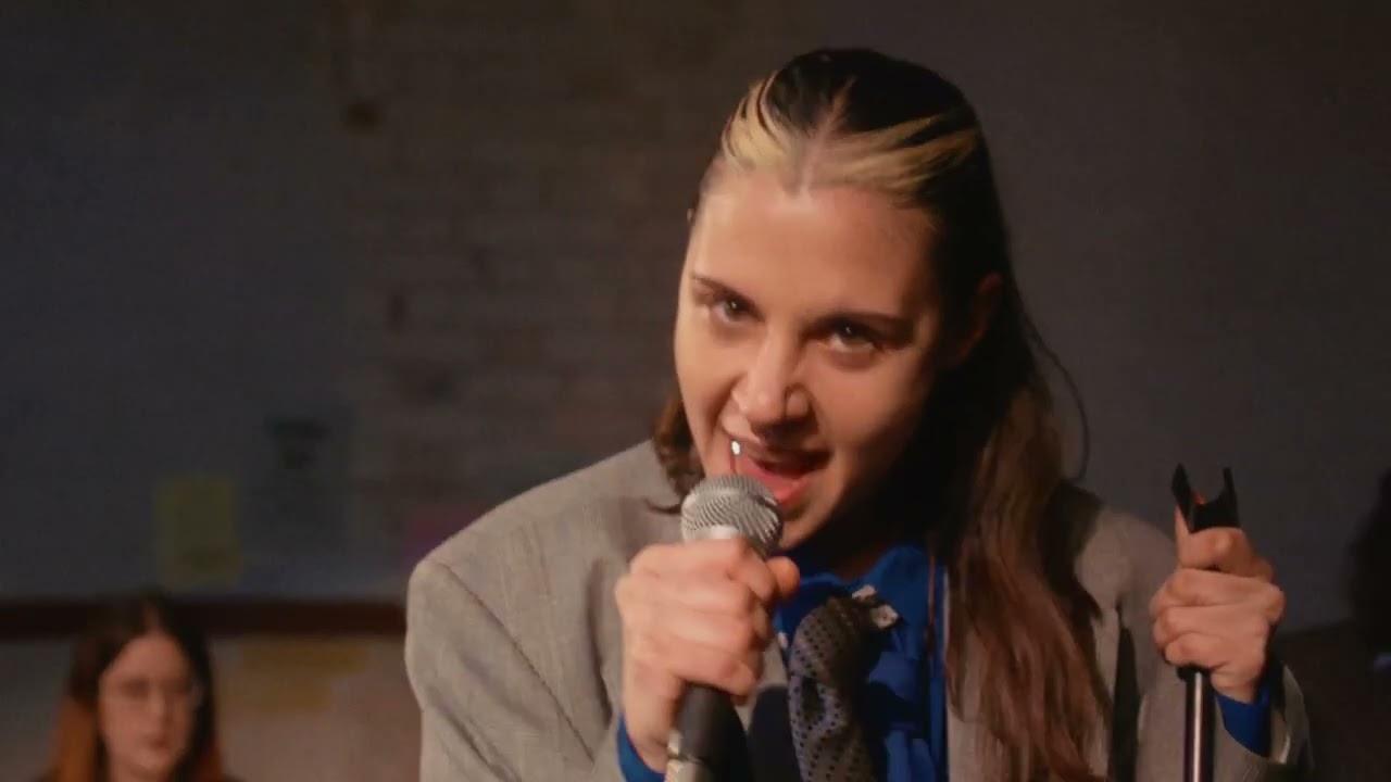 GHUM - Some People (Official Music Video)