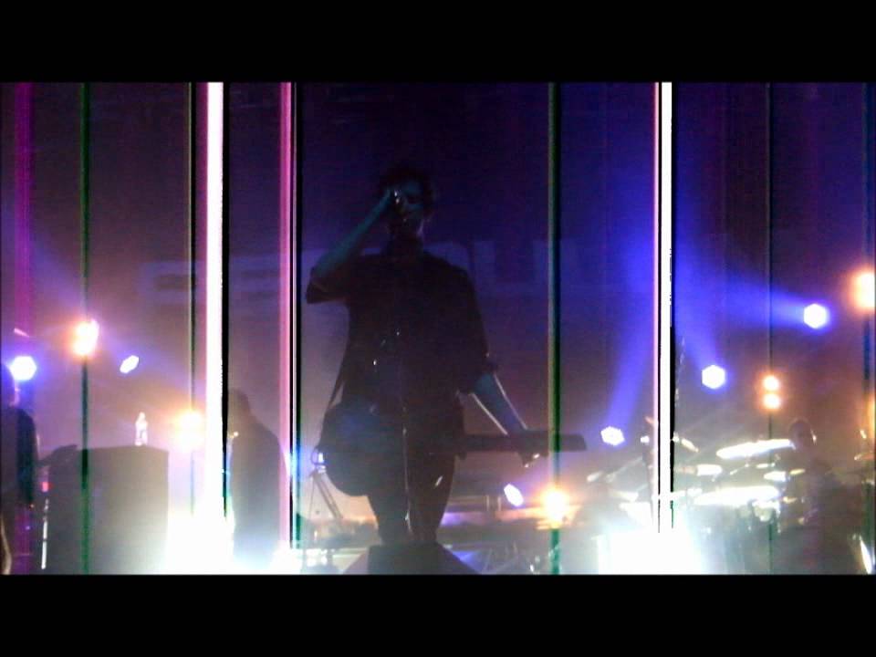 Pendulum - Watercolour [LIVE]