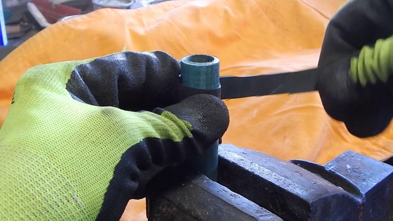 Accurate Circular Cuts in Rubber Sheeting