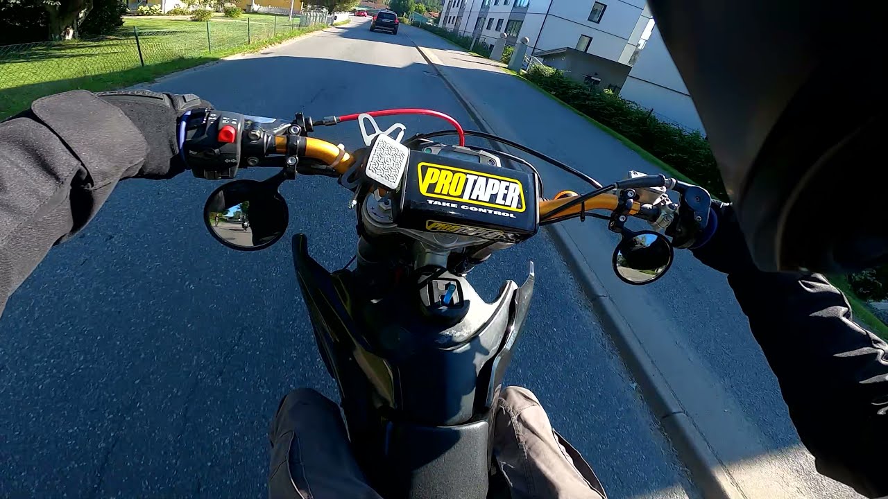 Husqvarna 125 Ride from school (2.7K60FPS)