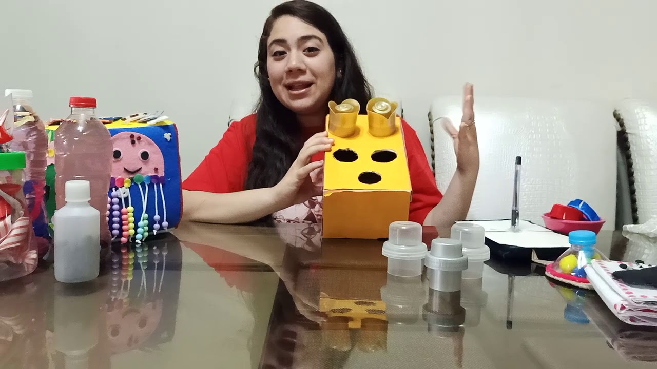 10 العاب مونتيسوري موجودة في بيتك من عمر 3 شهور الي 6 شهور تنمي حواسة وذكائة