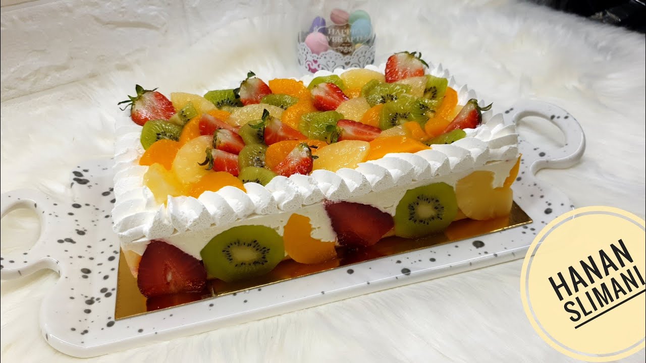 شارلوت بلفواكه بموس الليمون Charlotte aux fruits
