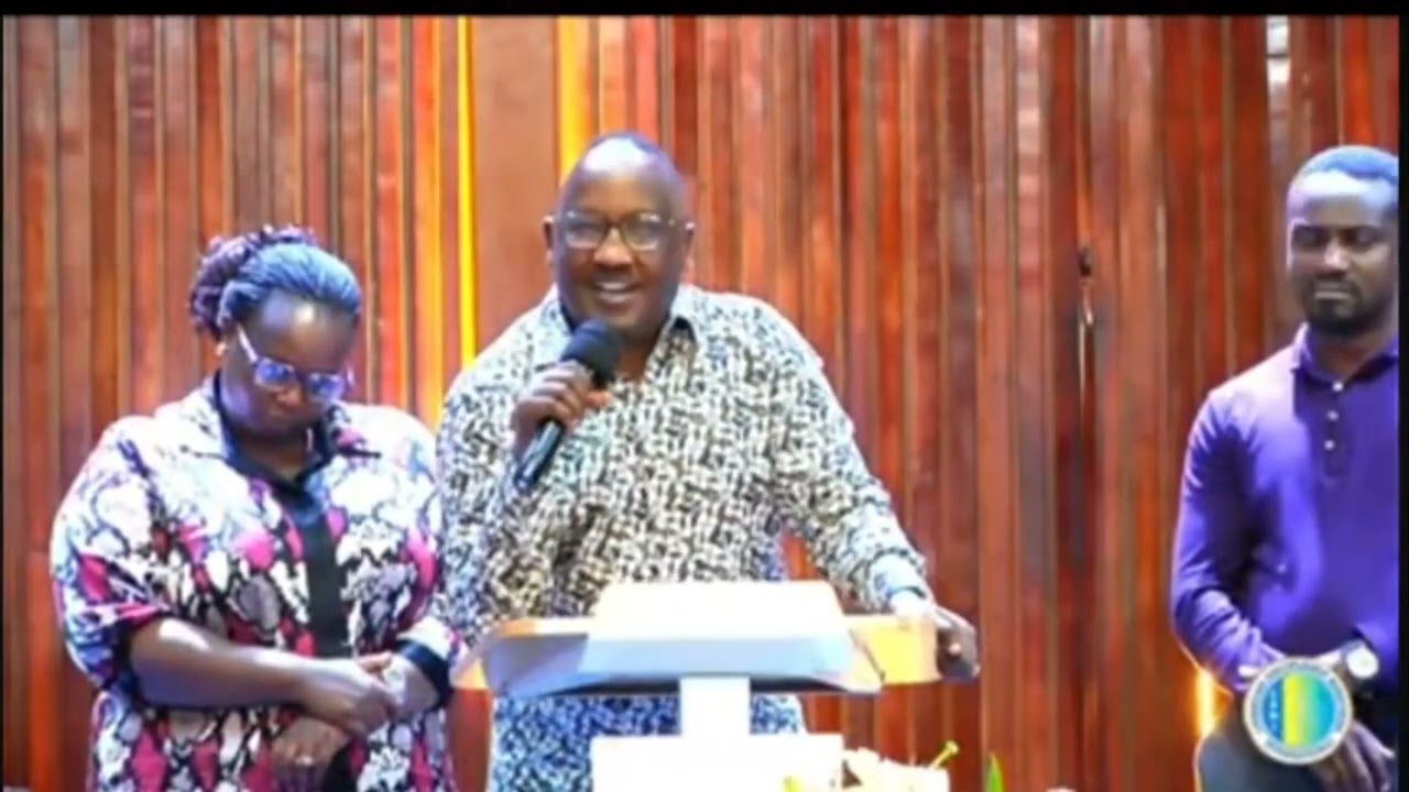 OMUSUMBA MICHAEL KIMULI ANYONYODDE ANGERI MUKYALA WE SARAH GY'EYAVUDDE MU BULAMU BW'ENSENNO.