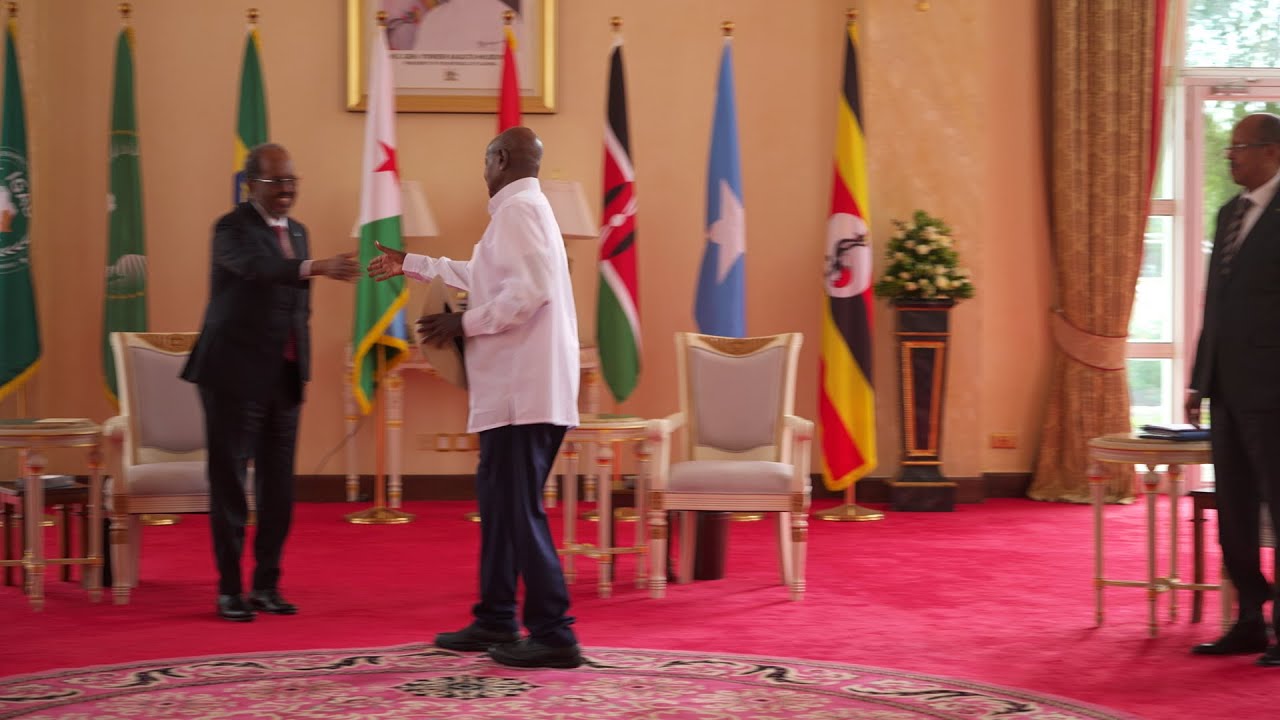 AUSSOM SUMMIT UG | H.E MUSEVENI WELCOMES HIS GUESTS AT STATEHOUSE UGANDA | SOMALIA | KENYA | AU