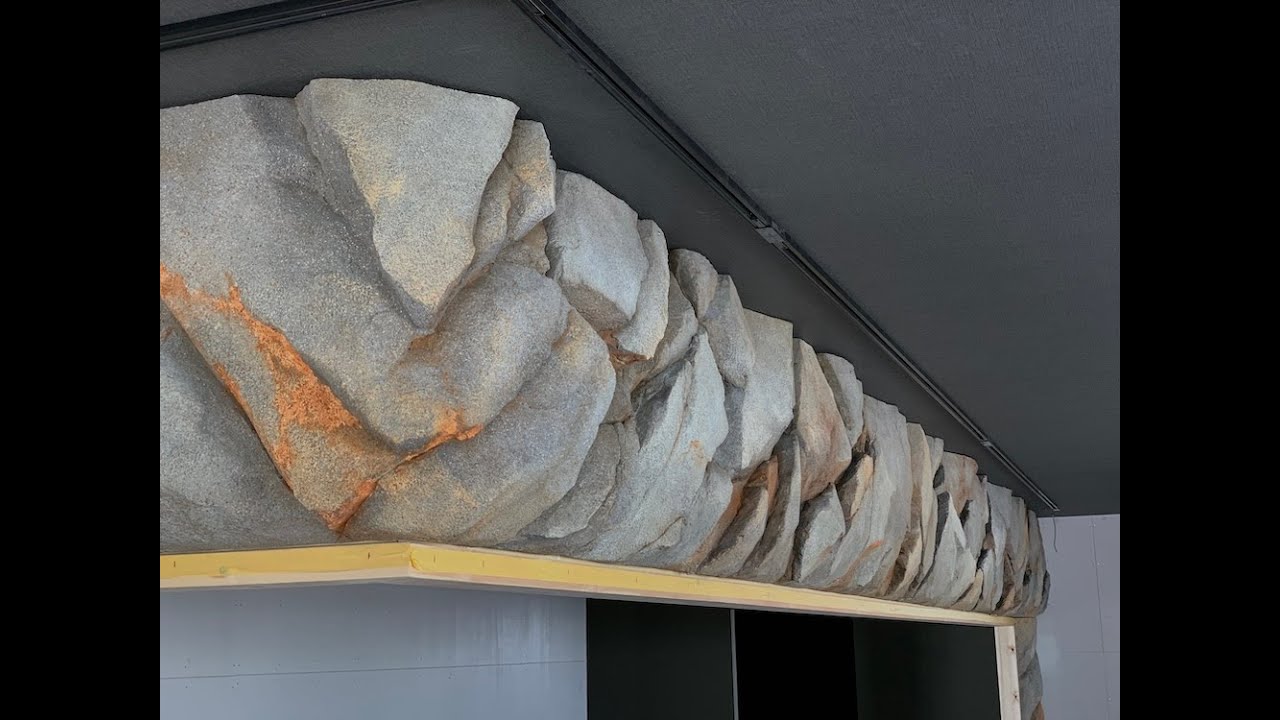 【モルタル造形＜擬岩＞】ラーメン屋さんの壁を擬岩風にしました。