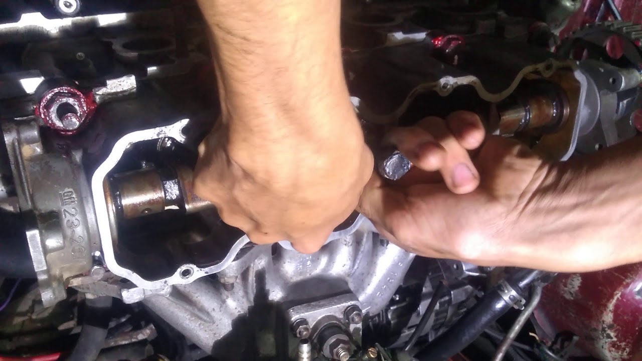 cómo sacar la leva o botadores del Chevrolet Corsa Vectra Astra Meriva parte 1