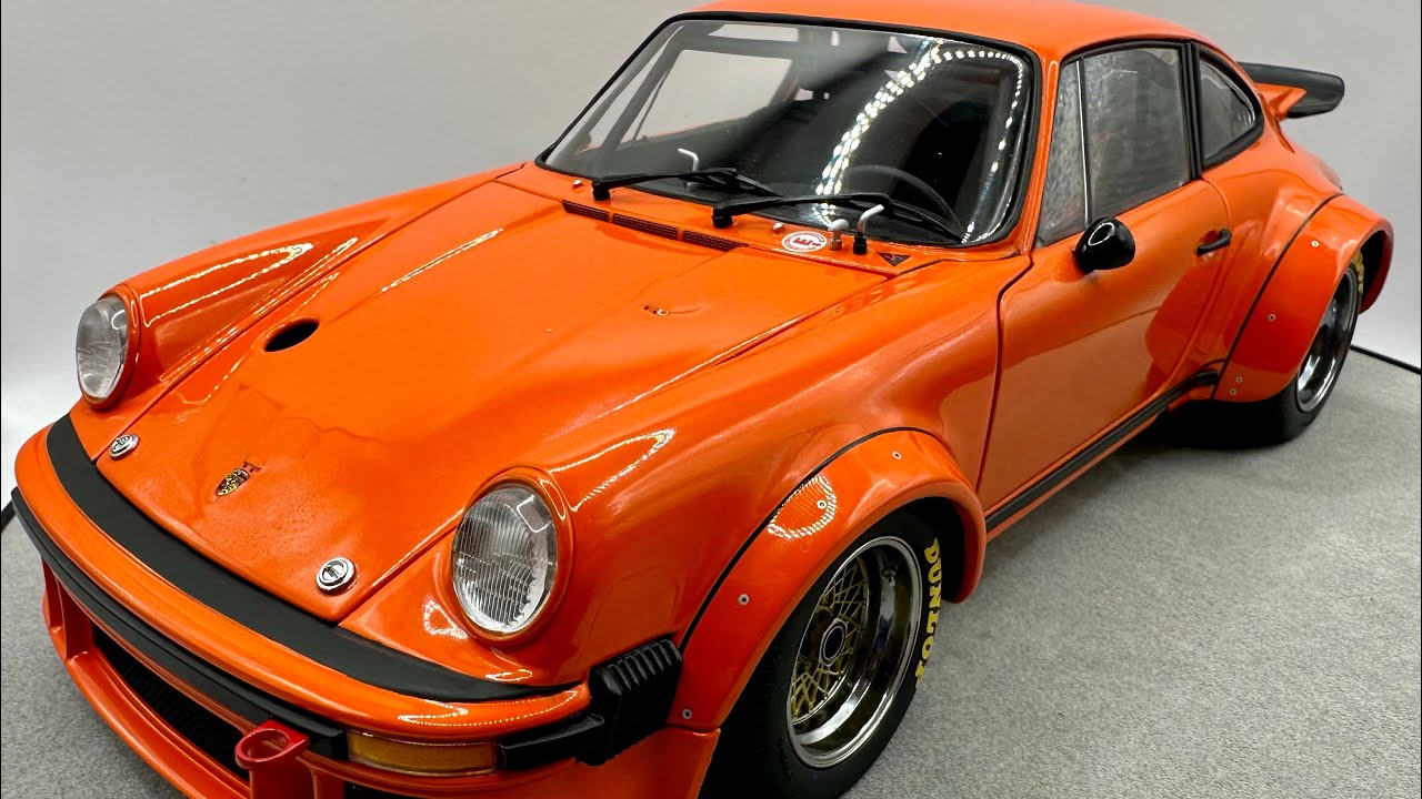 EXOTO 1976 Porsche 934 RSR 1:18 Scales