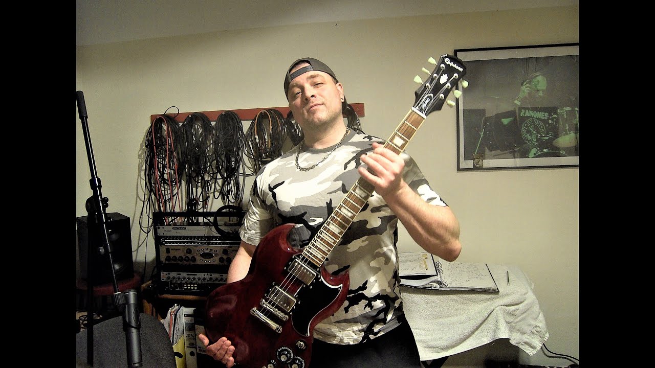 EPIPHONE SG G-400 PRO, Played in 6 Songs by Andr&eacute; Schwalba (MORE GUITAR PLEASE)