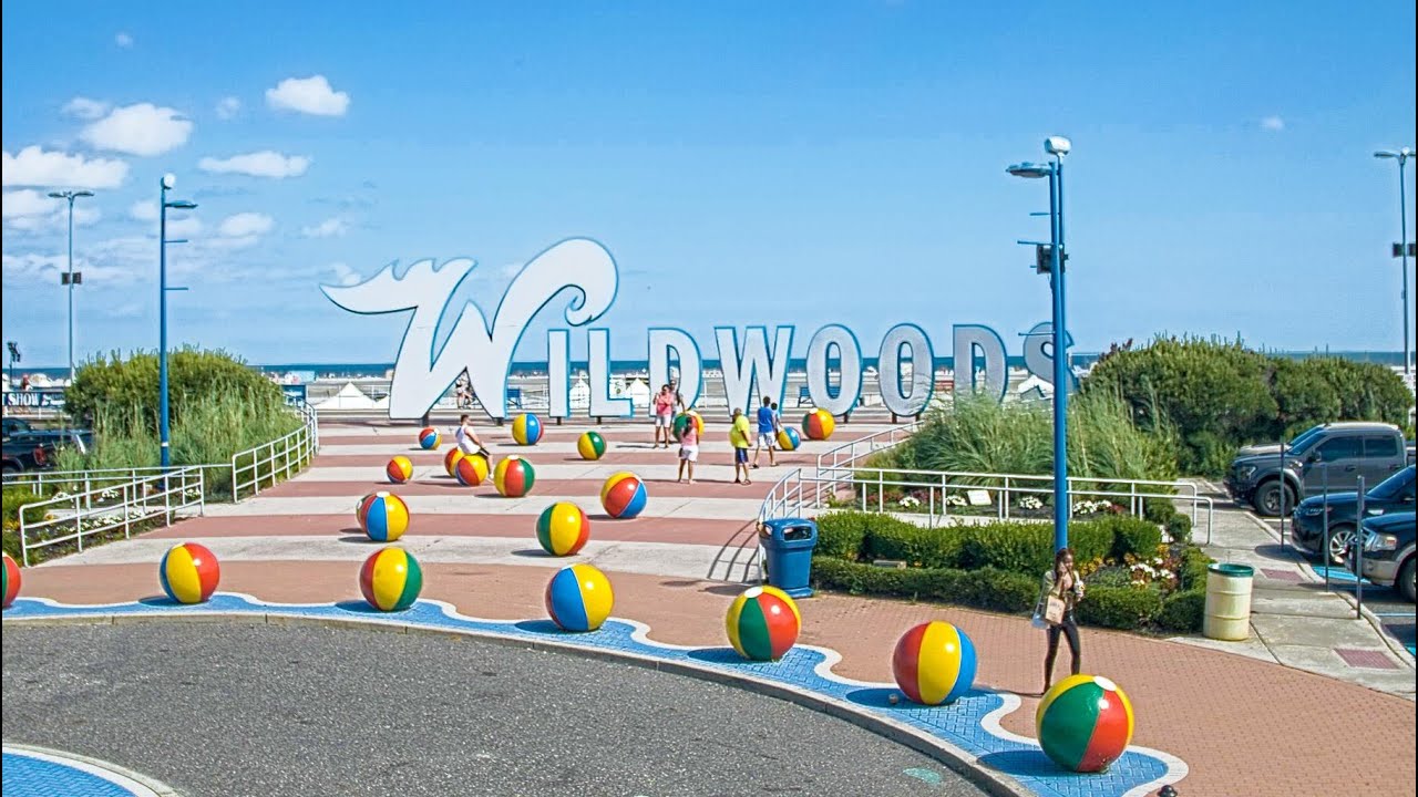 EarthCam Live:  Wildwoods Cam (Wildwood, NJ)