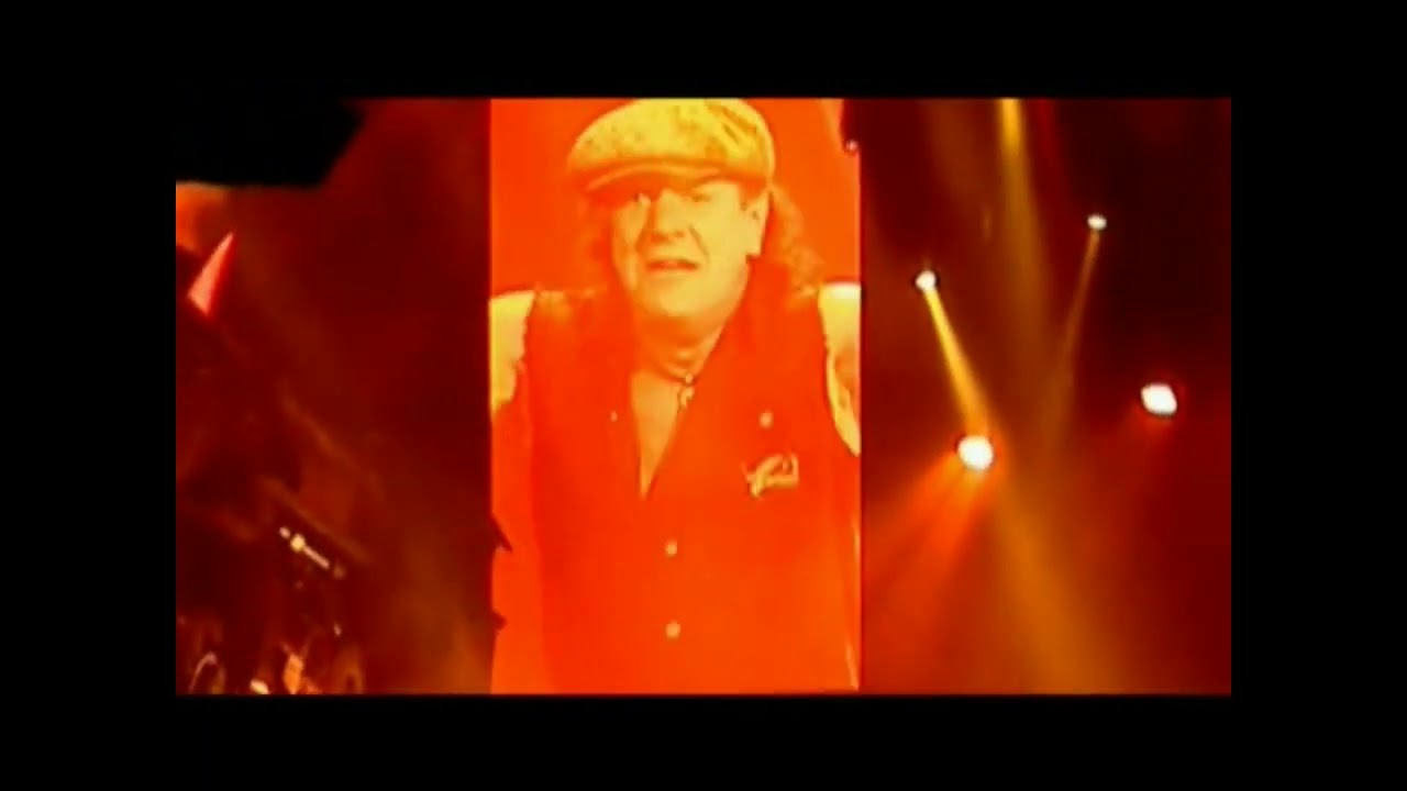 AC/DC LIVE - MILWAUKEE, WI [VIDEO CONCERT] APRIL 15TH 2010