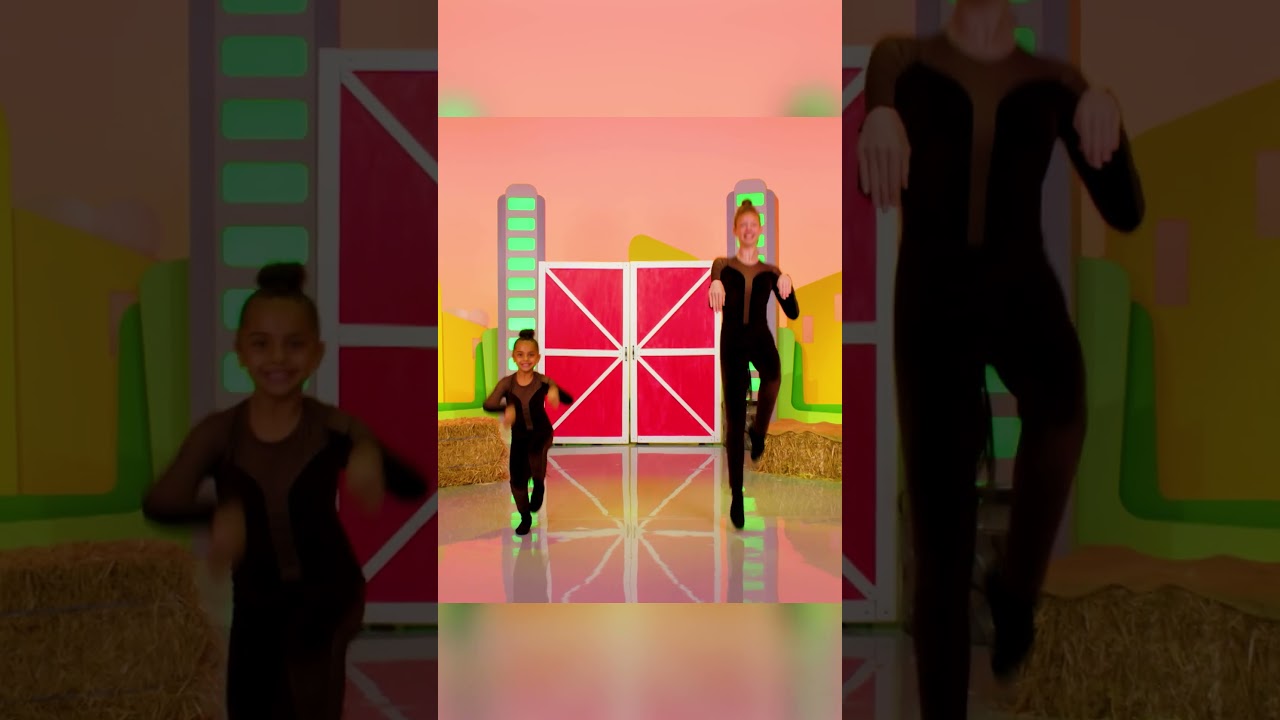 Horse Ballet | Barnyard Animals | Kid Dance Song