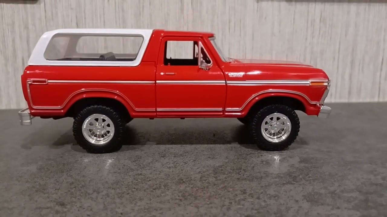 Motormax 1978 Ford Bronco 1/24 Scale Review